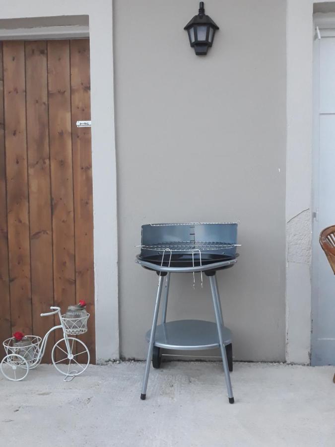 Studio Vasilis Ipsos Exterior photo